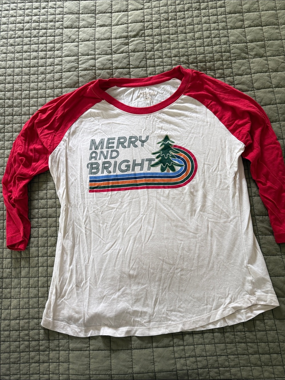 Natural Reflections White and Red "Merry and Bright" Raglan Long Sleeve Tee